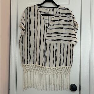 PIPERLIME, Striped Fringe Hem Blouse, Ivory & Black, Size Small
